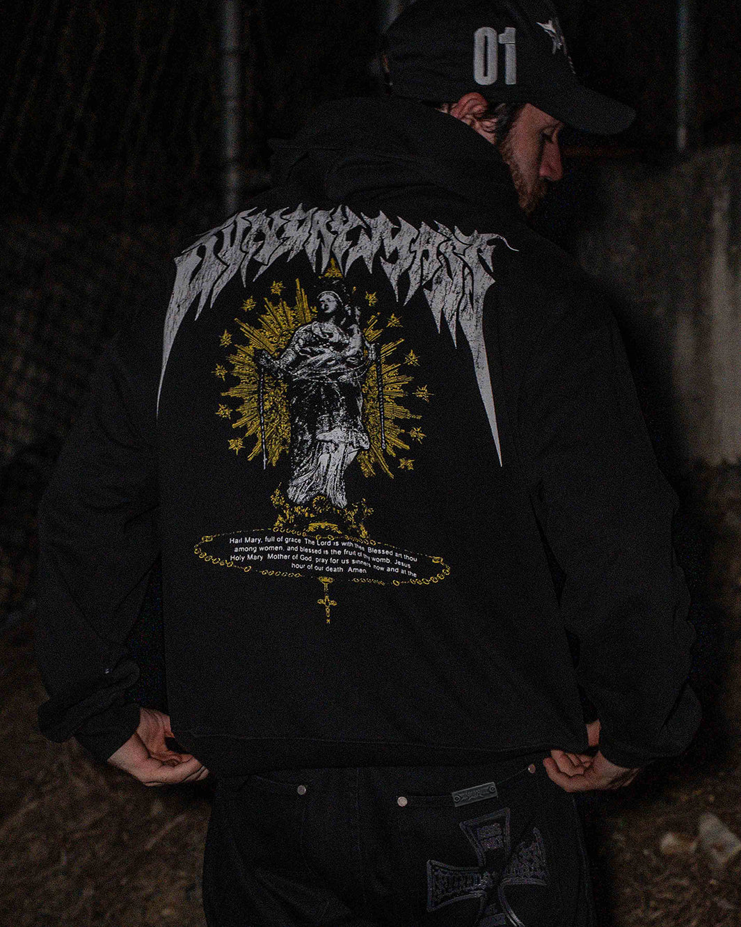 THE ROSARY HOODIE – SUNDAY MASS