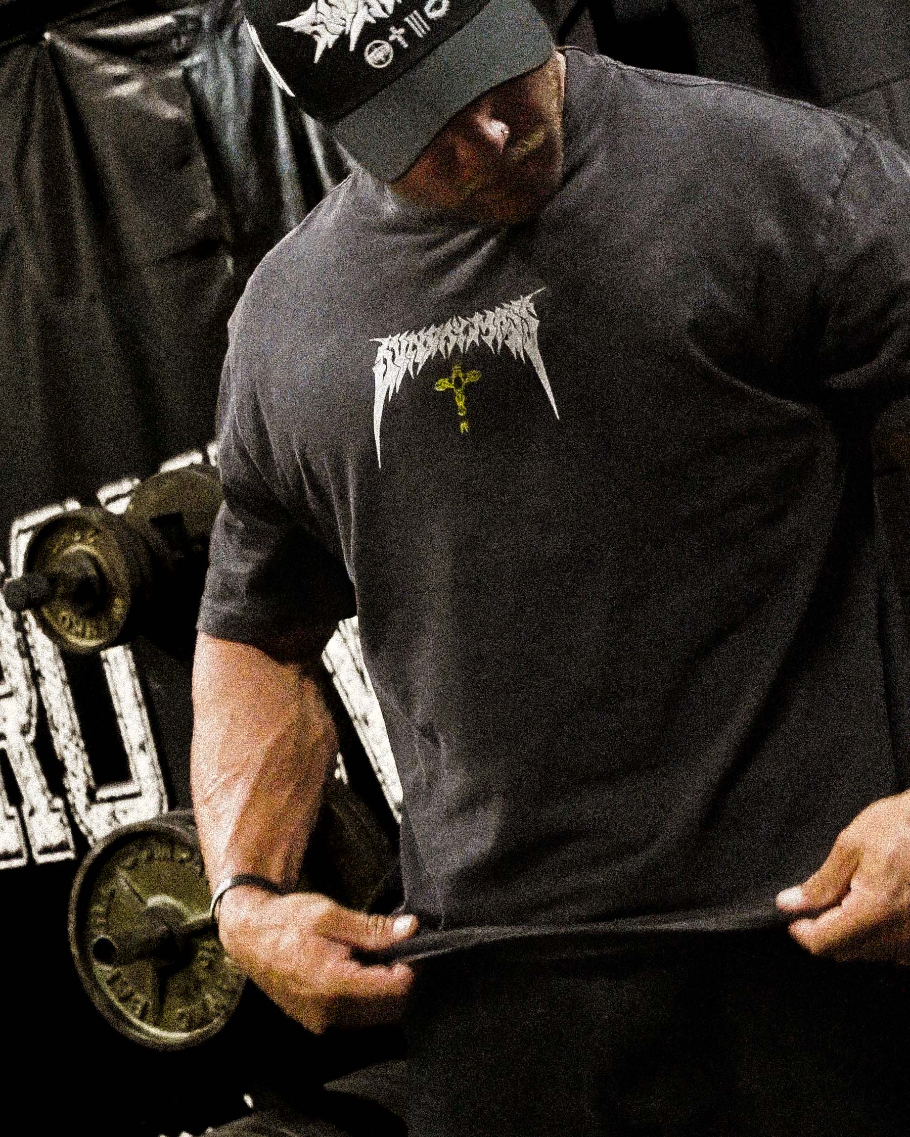 THE ROSARY - VINTAGE - PREMIUM T-SHIRT