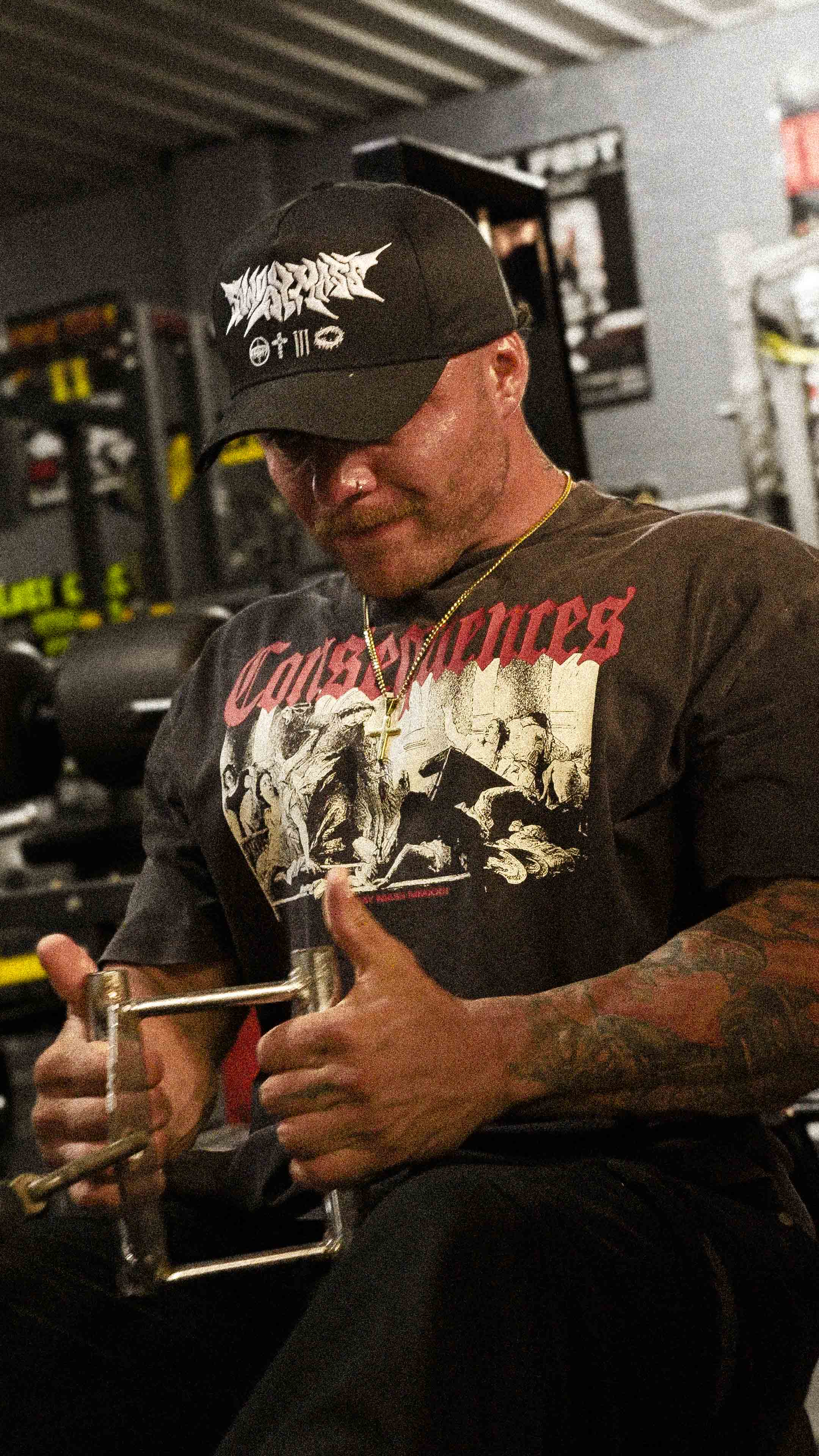 CONSEQUENCES - VINTAGE - PREMIUM T-SHIRT